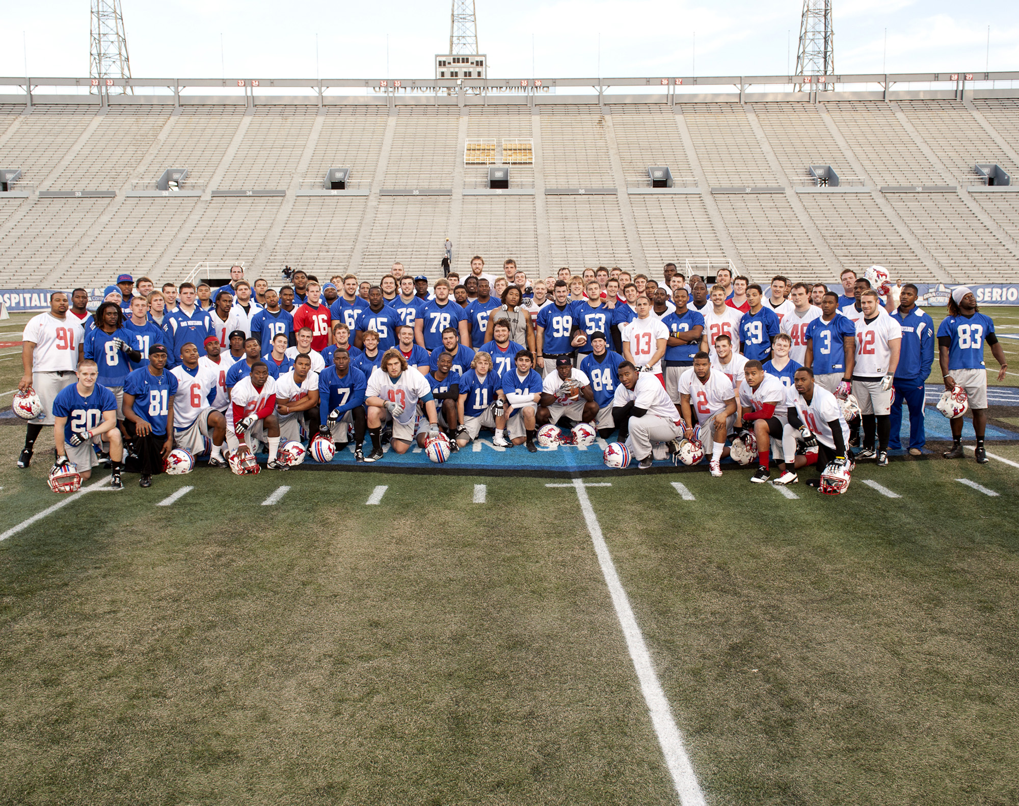 SMU Bowl Team Photo